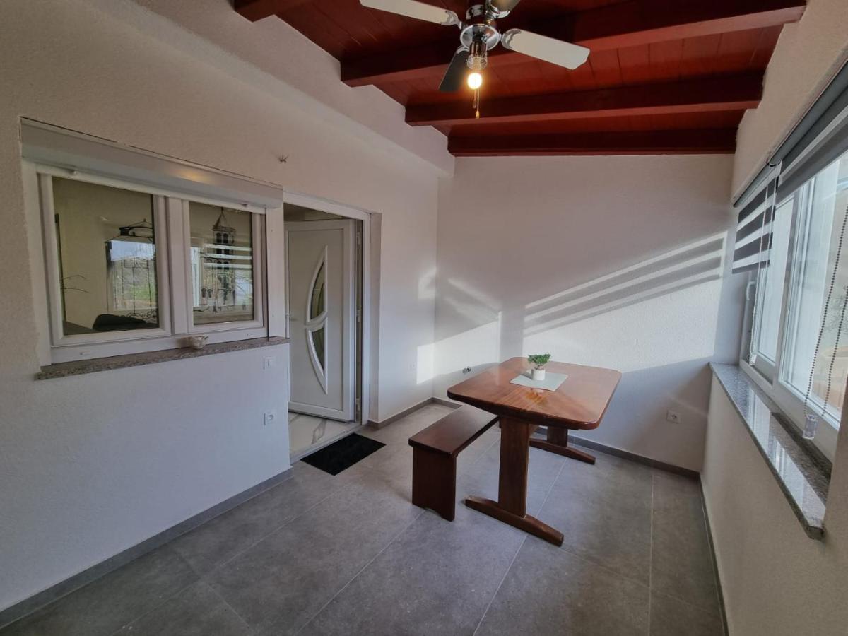 Apartman Lovre Zadar Bagian luar foto